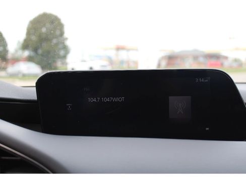 Used 2024 MAZDA MAZDA3 s image 26