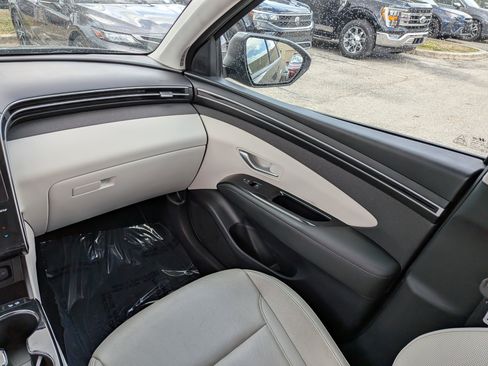 Used 2022 Hyundai Tucson Limited FWD image 19
