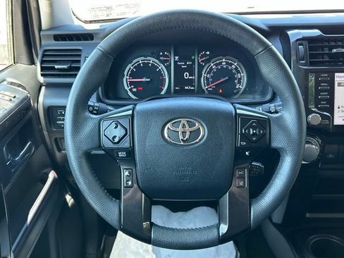 Used 2021 Toyota 4Runner TRD Off-Road Premium w/ Moonroof Package AWD/4WD image 65