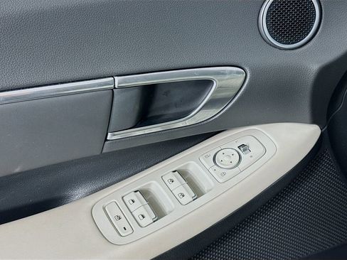 Used 2023 Hyundai Sonata SEL FWD image 18