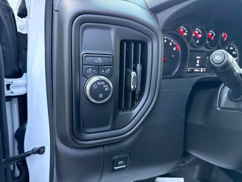 Used 2024 GMC Sierra 1500 Pro w/ Pro Value Package RWD image 9