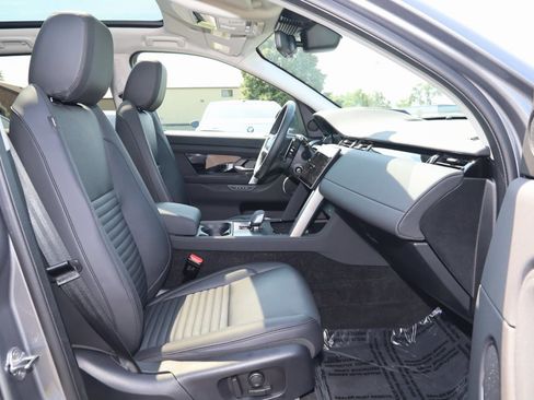 Used 2024 Land Rover Discovery Sport S image 13
