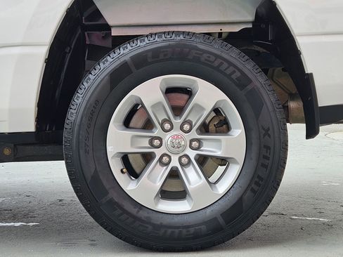 Used 2023 RAM 1500 Laramie image 28