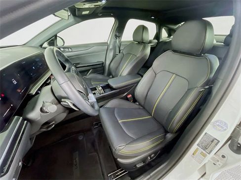 Used 2025 Kia K5 GT image 22