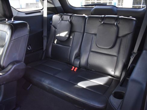 Used 2023 Ford Explorer Limited image 20