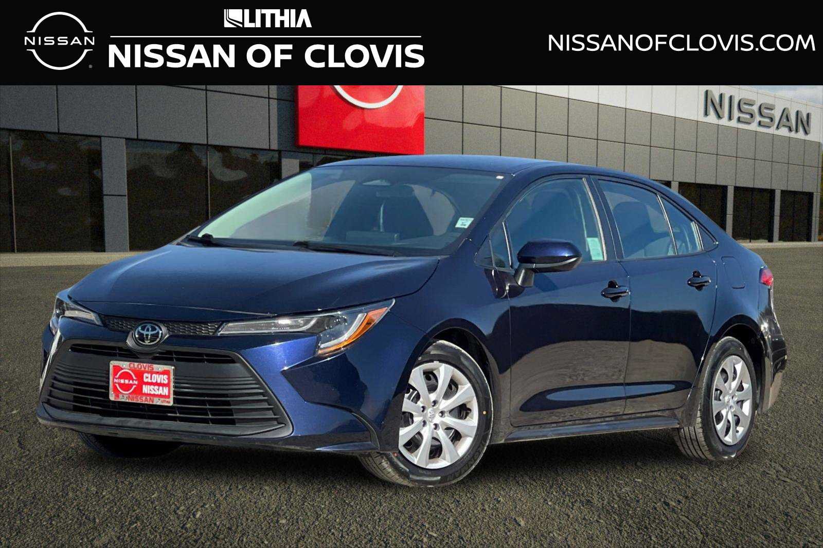 Used 2024 Toyota Corolla LE FWD image 1