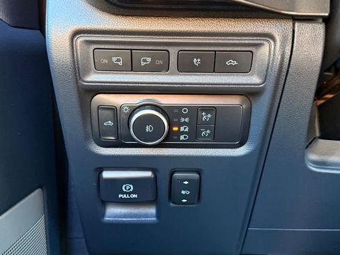 Used 2022 Ford F150 XLT w/ Equipment Group 302A High image 10