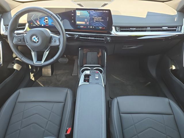 Used 2026 BMW X2 xDrive28i AWD/4WD image 11