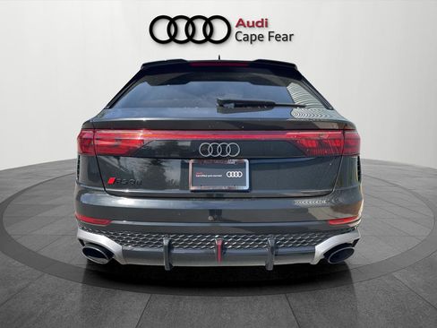 Used 2025 Audi RS Q8 performance image 3