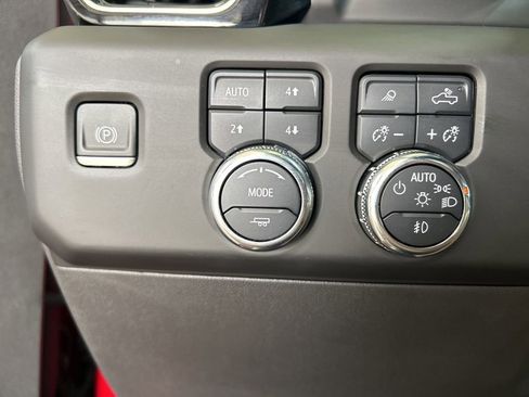 Used 2023 GMC Sierra 1500 Denali w/ Denali Reserve Package AWD/4WD image 25