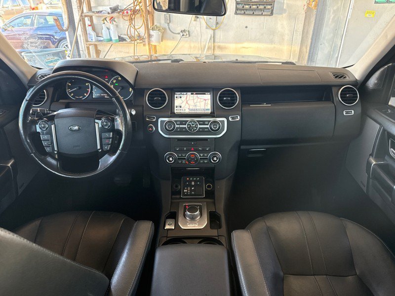 Used 2014 Land Rover LR4 HSE AWD/4WD image 18