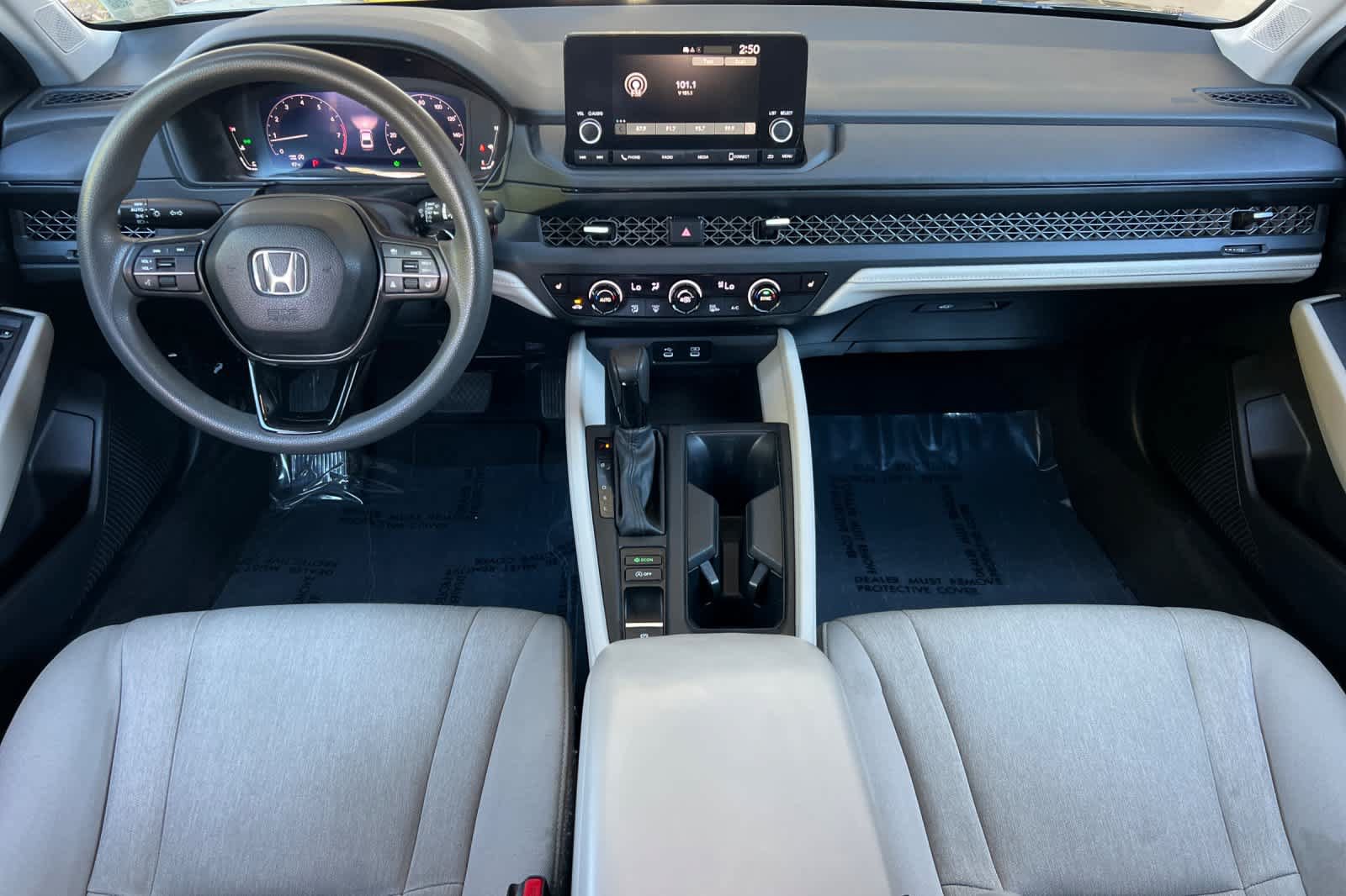 Used 2023 Honda Accord EX image 3