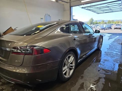 Used 2015 Tesla Model S 85D AWD/4WD image 4