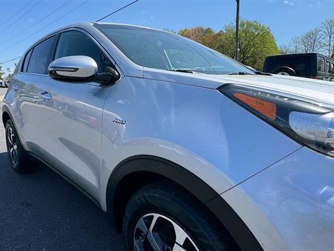 Used 2020 Kia Sportage LX w/ LX Popular Package image 22