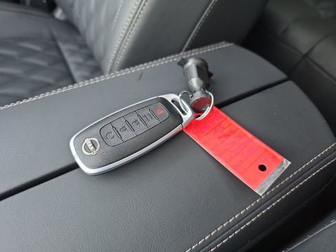 New 2026 Nissan Rogue Platinum w/ Platinum Premium Package image 30