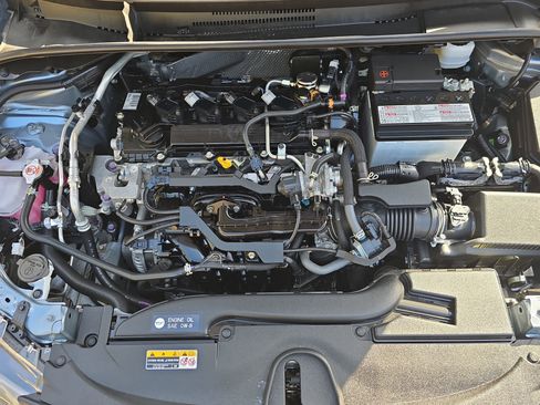 Used 2024 Toyota Corolla SE image 27