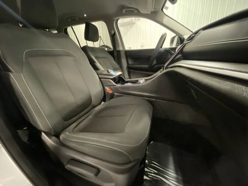 Used 2023 Jeep Grand Cherokee L Laredo image 27