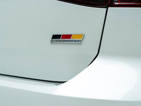 Used 2017 Volkswagen Golf R 4Motion w/ Many Upgrades image 15