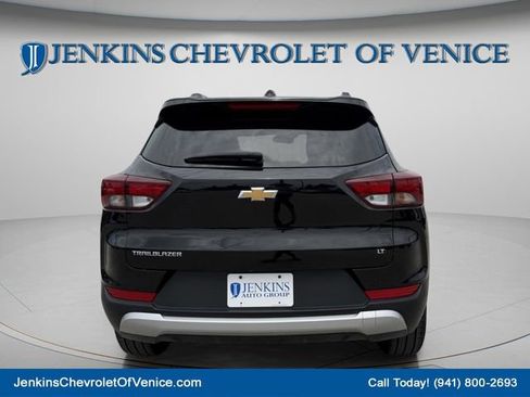 Used 2024 Chevrolet TrailBlazer LT FWD image 6
