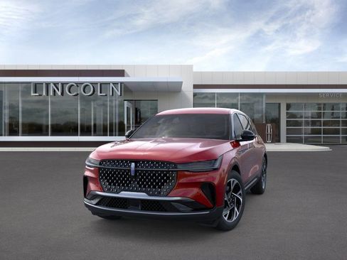 New 2026 Lincoln Nautilus Premier AWD/4WD image 2