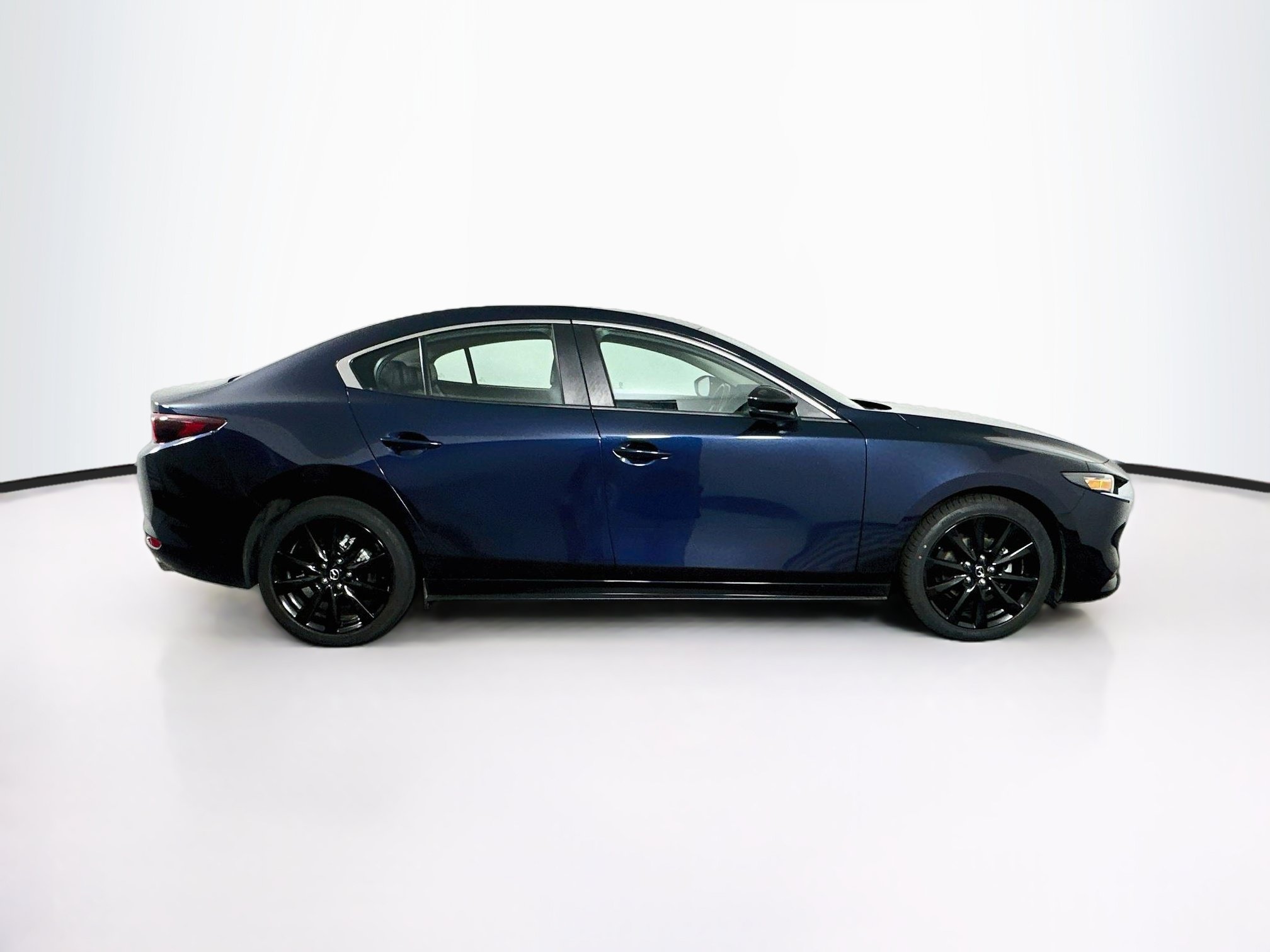 Used 2024 MAZDA MAZDA3 s FWD image 10