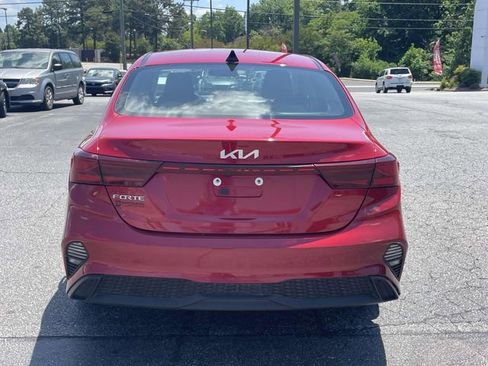 Used 2024 Kia Forte LXS FWD image 5