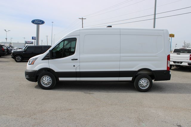 New 2026 Ford Transit 250 148 Medium Roof w/ Load Area Protection Package RWD image 7