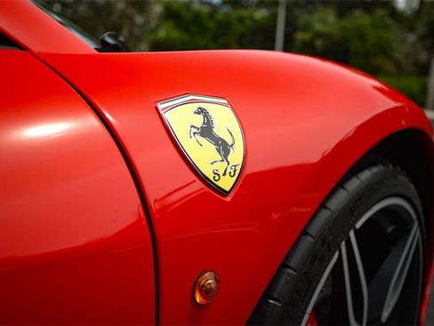 Certified 2015 Ferrari 458 Speciale A image 17