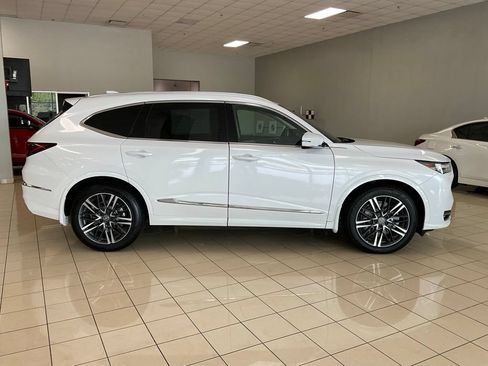 Certified 2026 Acura MDX SH-AWD w/ Advance Package image 7