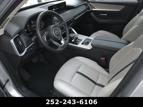 Used 2024 MAZDA CX-90 Plug-In Hybrid w/ Premium Pkg AWD/4WD image 9