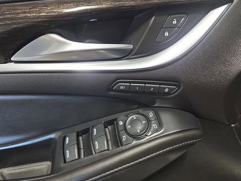 Used 2021 Buick Enclave Avenir w/ Avenir Technology Package image 34