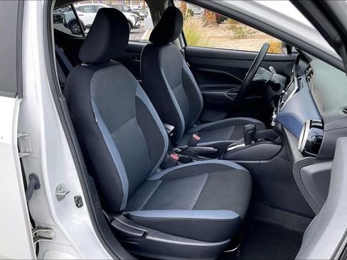 Used 2024 Nissan Versa SV image 6