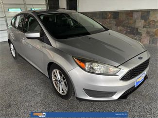 Used 2018 Ford Focus SE image 1