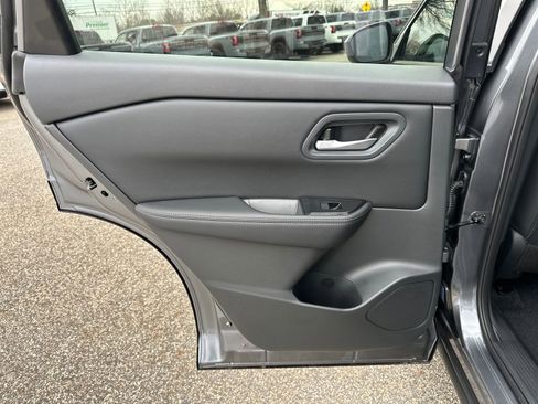 New 2026 Nissan Rogue SV image 22