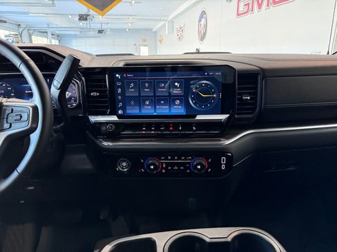 Certified 2024 Chevrolet Silverado 1500 LT Trail Boss image 17