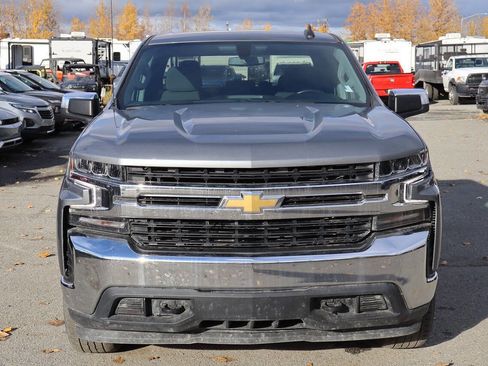 Used 2022 Chevrolet Silverado 1500 LT image 9
