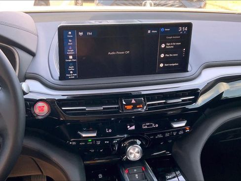 Used 2026 Acura MDX FWD w/ Technology Package image 6