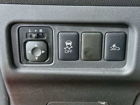 Used 2024 Mitsubishi Mirage ES FWD image 16
