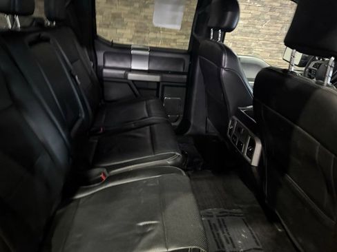 Used 2017 Ford F150 Lariat image 33