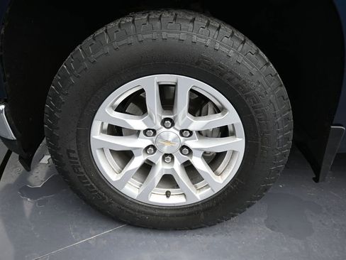 Used 2019 Chevrolet Silverado 1500 LT w/ Texas Edition image 19