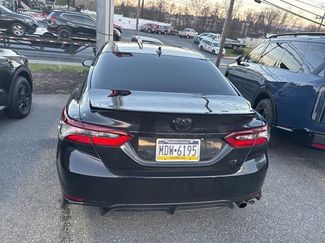 Used 2023 Toyota Camry SE video 3