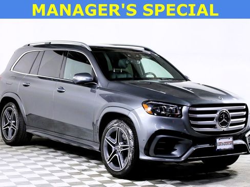 Used 2025 Mercedes-Benz GLS 450 4MATIC image 1