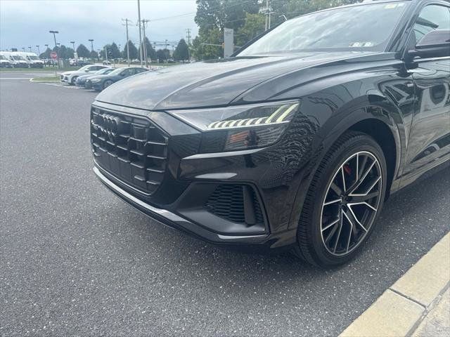 Used 2022 Audi Q8 Prestige AWD/4WD image 10