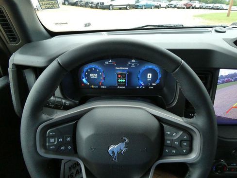 New 2026 Ford Bronco Badlands AWD/4WD image 24