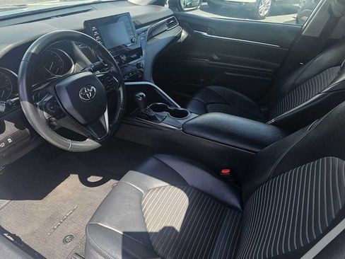 Used 2021 Toyota Camry SE FWD image 13