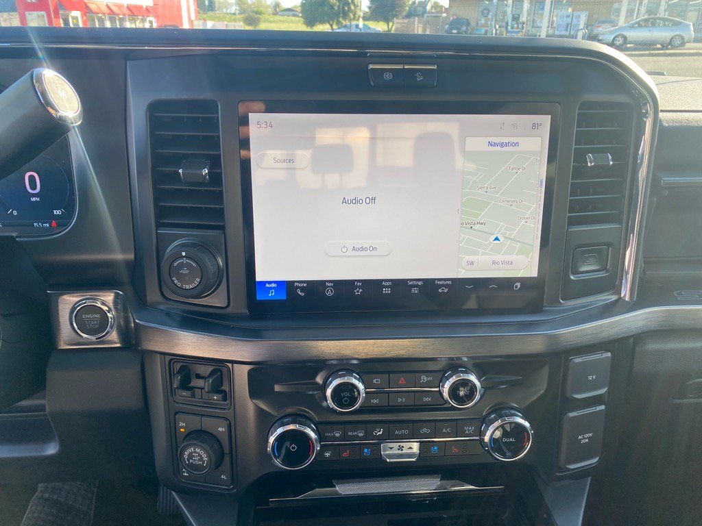 New 2025 Ford F250 Lariat w/ Lariat Ultimate Package AWD/4WD image 21