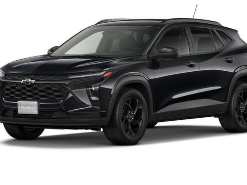 New 2026 Chevrolet Trax LT w/ Driver Confidence Package FWD image 2