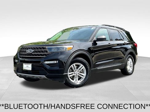 Used 2020 Ford Explorer XLT w/ Equipment Group 202A AWD/4WD image 3