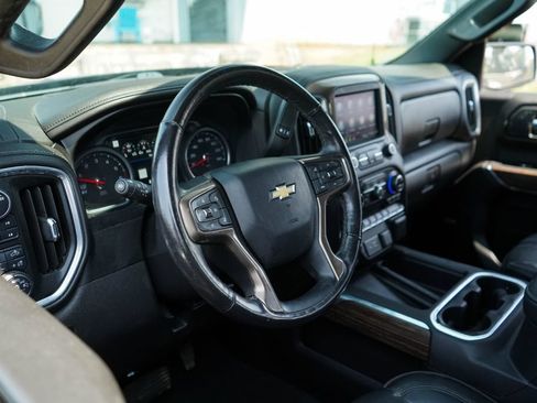Used 2021 Chevrolet Silverado 1500 High Country AWD/4WD image 6