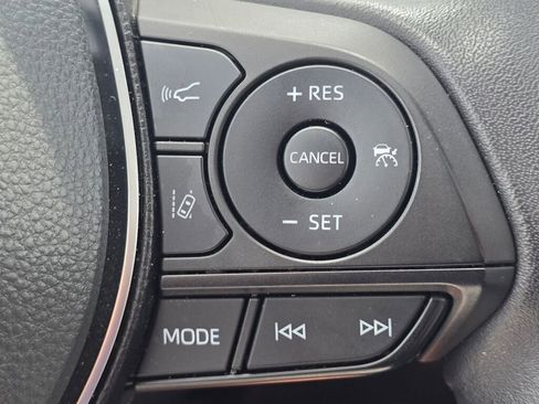 Certified 2025 Toyota RAV4 XLE Premium image 29